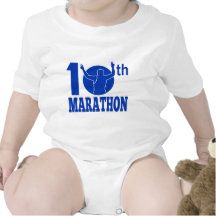 10ème coureur de course de course de marathon t-shirt