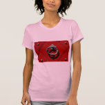 Alte rote Tür in Zürich, die Schweiz Tshirts