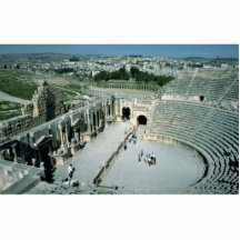 Amphithéâtre romain avec de la place ovale derrièr photo sculpture
