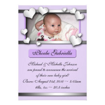 Annonces pourpres de naissance de coeurs de côté p invitations