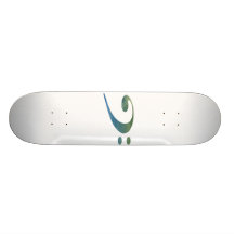 Bassschlüssel bewölkt grün-blaues personalisierte skateboarddecks