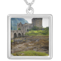 Beau château d'Eileen Donan dans Dornie occidental Bijouterie Fantaisie