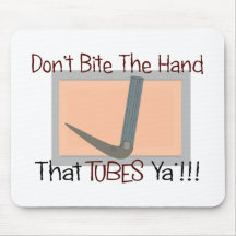 Beißen Sie nicht die diese Hand ROHRE YA Mousepads