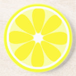 Caboteur de tranche de citron dessous de verres