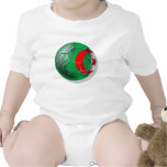 Cadeaux algériens de ballon de football de drapeau t-shirt