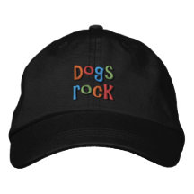Casquette de baseball brodée par roche de chiens