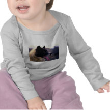 Chien de traîneau canadien (plan rapproché) t-shirts