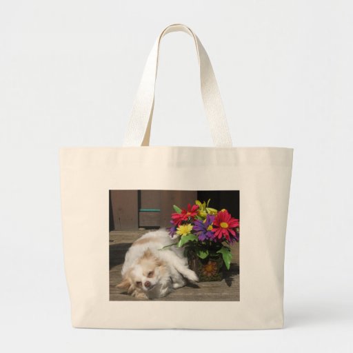 Chiwawa et fleurs sacs fourre-tout