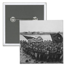 Combattre d'abord - marines des USA - 1918 Pin's Avec Agrafe