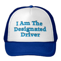 Conducteur indiqué dans le chapeau bleu casquette de camionneur