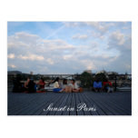 Coucher du soleil dans la carte de Paris Cartes Postales