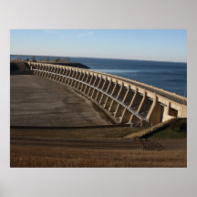 Déversoir de barrage de garnison affiche