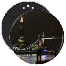 Die Scherbe und die Turm-Brücke Anstecknadel