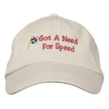 Emballage du chapeau brodé