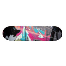 enfant de graffiti planche à roulette