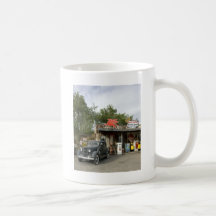 Épicerie générale et station service de l'itinérai tasses à café