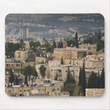 Erhöhte Stadtansicht von Turm Jerusalems YMCA Mauspads