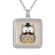Eule mit dem Schnurrbart und Hut Personalisierter Schmuck