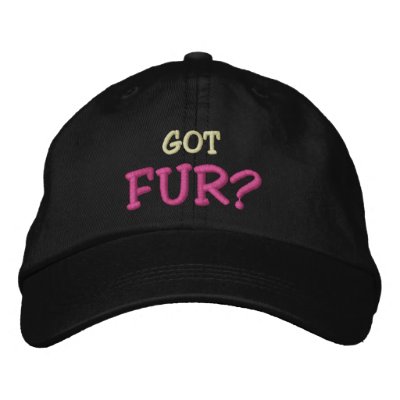 FOURRURE obtenue ? Chapeaux Brodés
