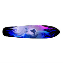 Frau mit Delfine im Mondschein Individuelles Skateboard