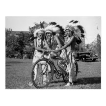 Garçons de Natif américain, les années 1930 Carte Postale