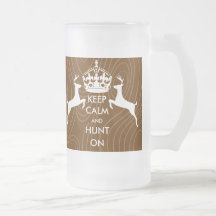 GARDEZ LE CALME et CHASSEZ DESSUS Mug À Café