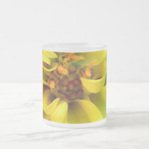Gelbe Blume Kaffeehaferl