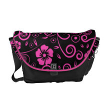 Gewürztes rosa Blumen Kurier Tasche