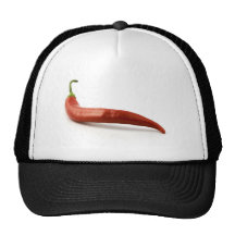 Glühender Paprika-Pfeffer auf weißem Hintergrund Trucker Cap