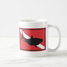 Haifisch-Tauchflagge Teetasse