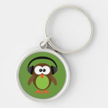 Hibou mignon de bande dessinée avec des écouteurs porte-clef