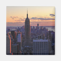 Horizon de NYC juste avant le coucher du soleil Magnets