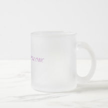 IM LUTTANT POUR LE TRAITEMENT TASSE À CAFÉ