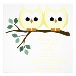 Invitation jaune jumelle de baby shower de hiboux