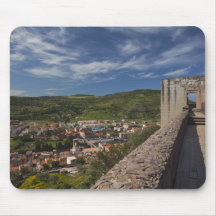 Italien, Sardinien, Bosa. Stadtansicht von Castell Mousepads