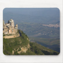 Italien, Sizilien, Enna, Stadtansicht von Rocca Di Mousepads