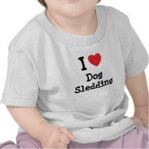 J'aime la coutume Sledding de coeur de chien perso T-shirt