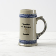 Je ferais plutôt le karaté mugs à café