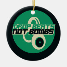La baisse bat pas des bombes ornement de noël