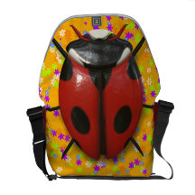 Ladybird géant sur le sac messenger à Rickshaw de  Besaces