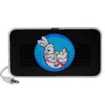 lapin blanc de bébé en oeuf oval.png bleu haut-parleur de voyage