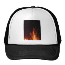 Le feu dans la nuit d'été casquette de camionneur