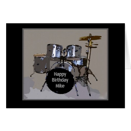 Le joyeux anniversaire de Mike bat du tambour de l