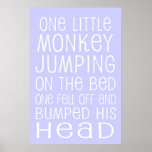 Le singe sautant sur le lit posters
