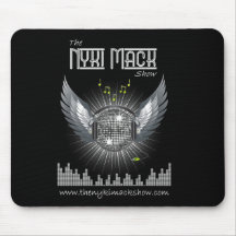 Le tapis de souris d'exposition de Nyki Mack