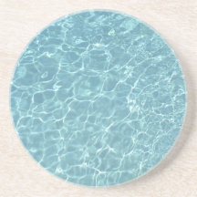 L'eau de piscine dessous de verre
