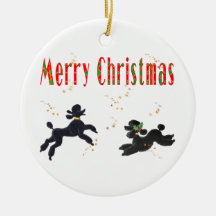 Les caniches n de noir de Joyeux Noël tient le pre