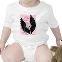 Lettre noire noire du monogramme S d'aile T-shirts