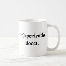L'expérience enseigne tasse à café