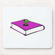 Lila Buch-Wurm Mousepad